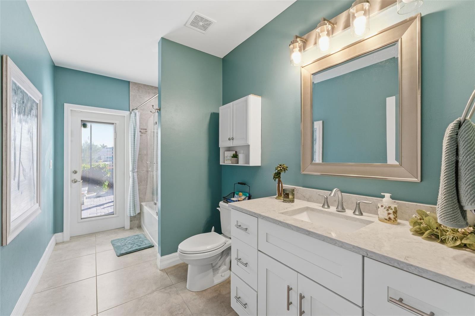 Image 23 of 63 For 2115 17th Place