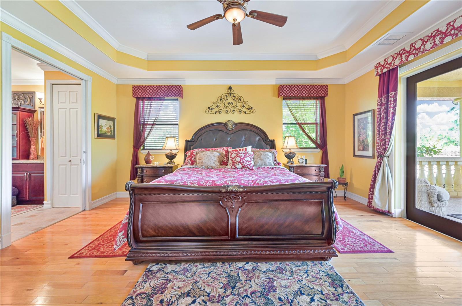 Image 21 of 50 For 1516 Oak Avenue