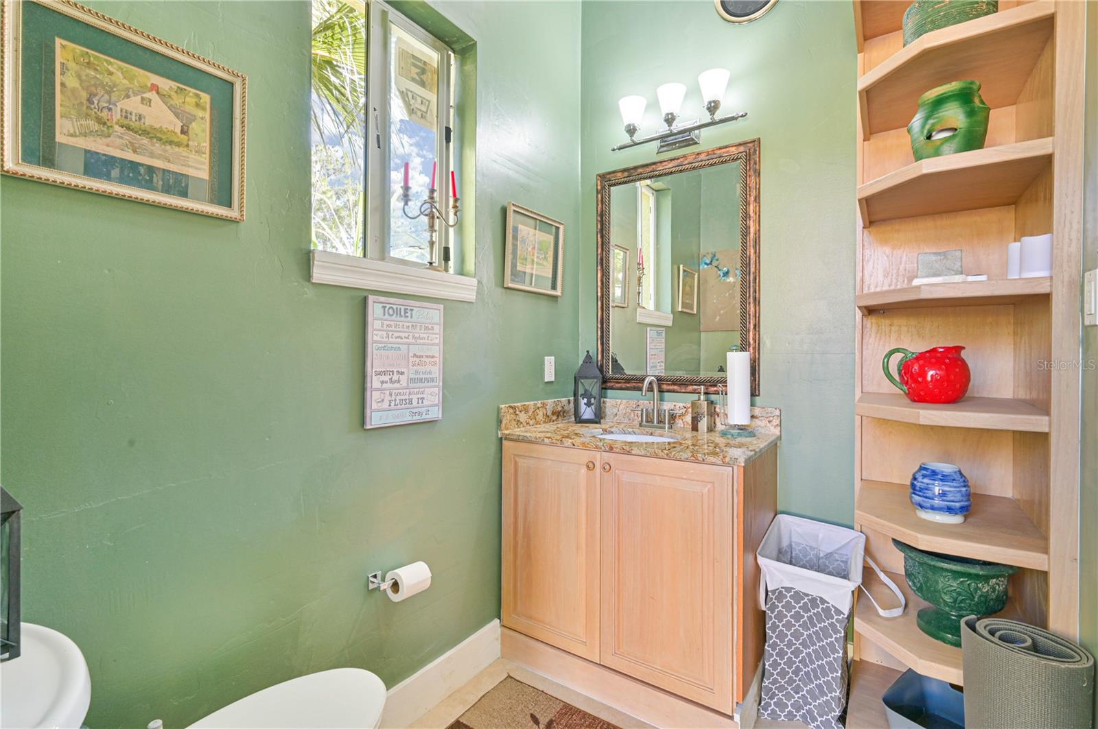 Image 40 of 50 For 1516 Oak Avenue