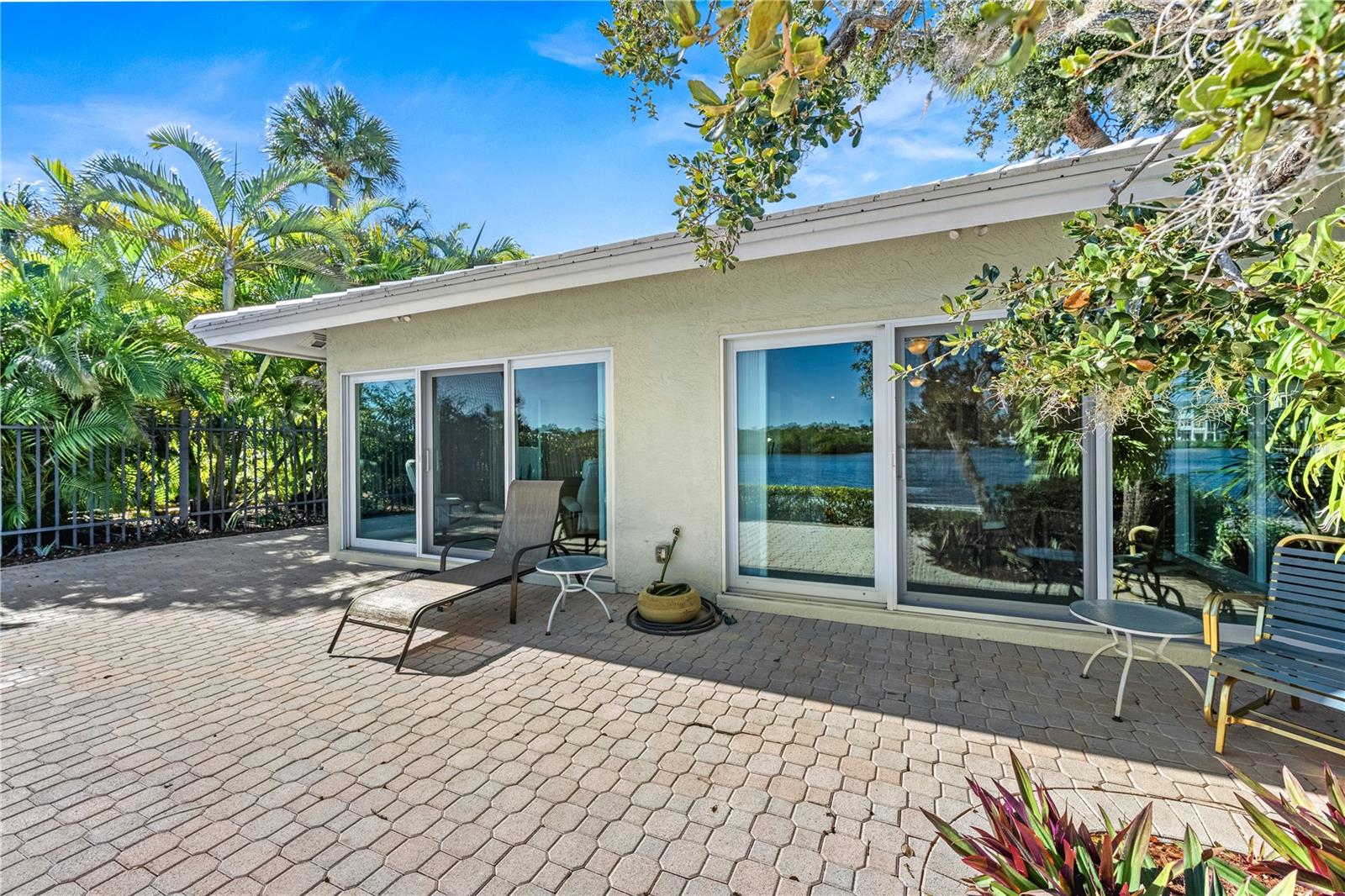 Image 12 of 65 For 1320 Moonmist Drive B-11