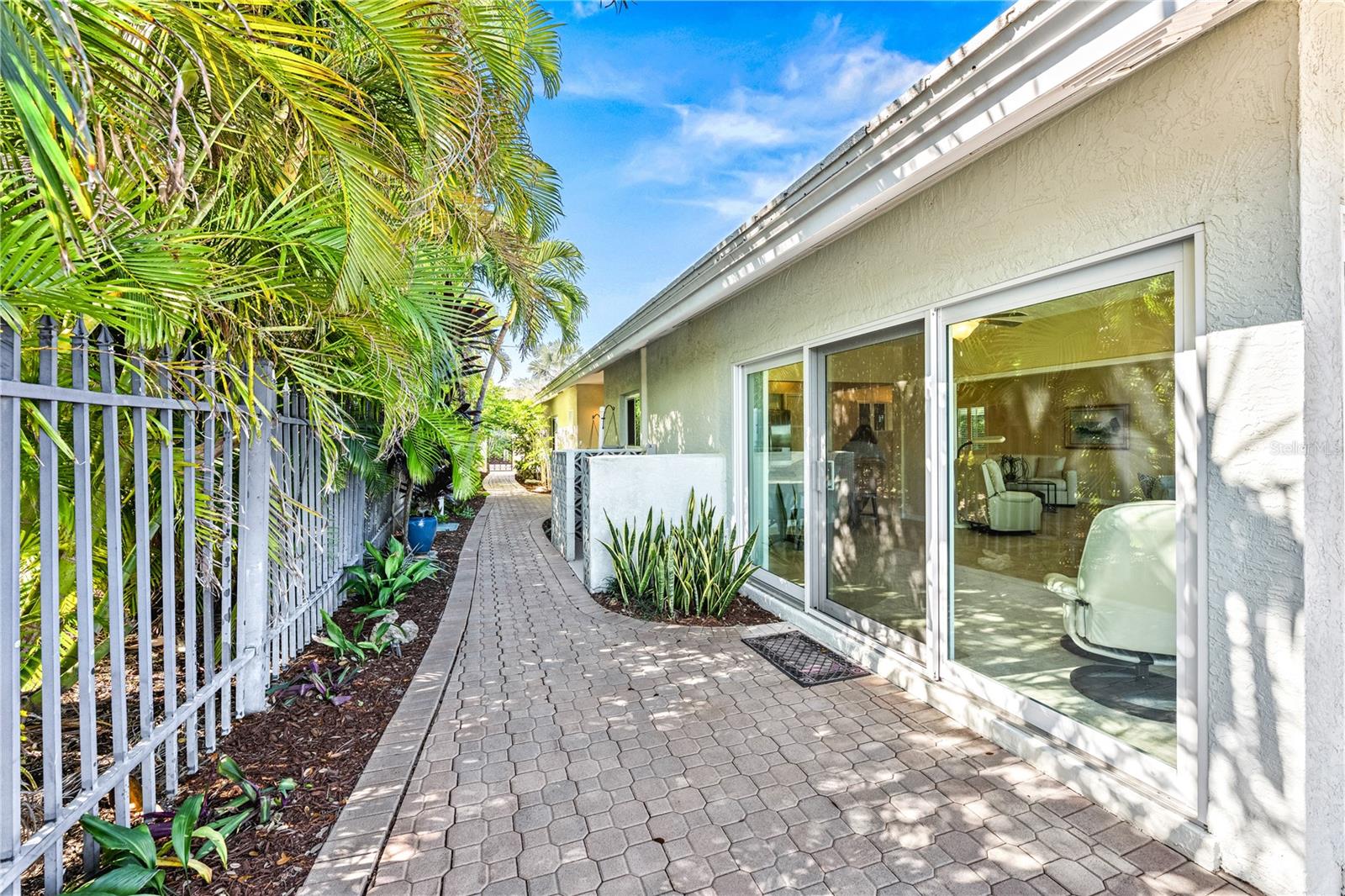 Image 7 of 65 For 1320 Moonmist Drive B-11