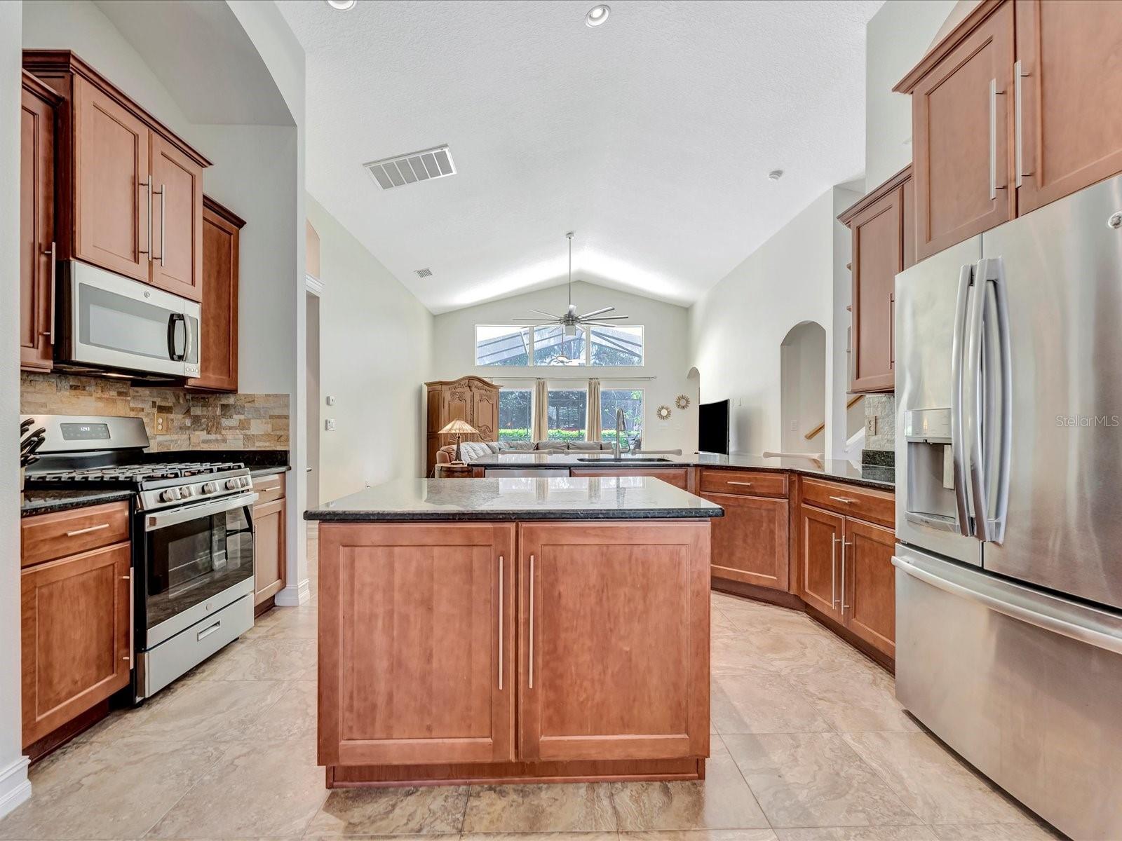 Image 17 of 58 For 4731 Balboa Park Loop W