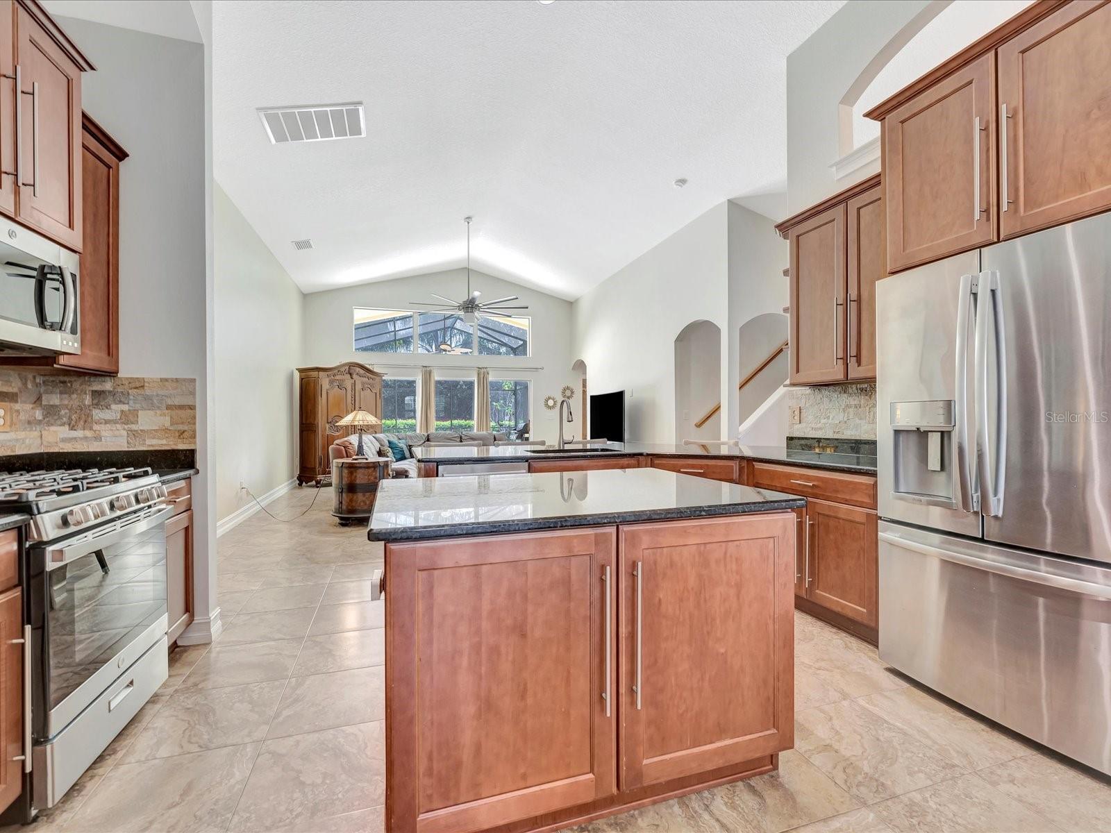 Image 18 of 58 For 4731 Balboa Park Loop W