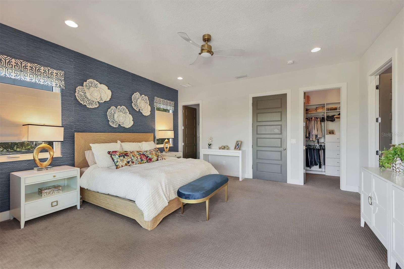 Image 16 of 39 For 2323 Pine Terrace