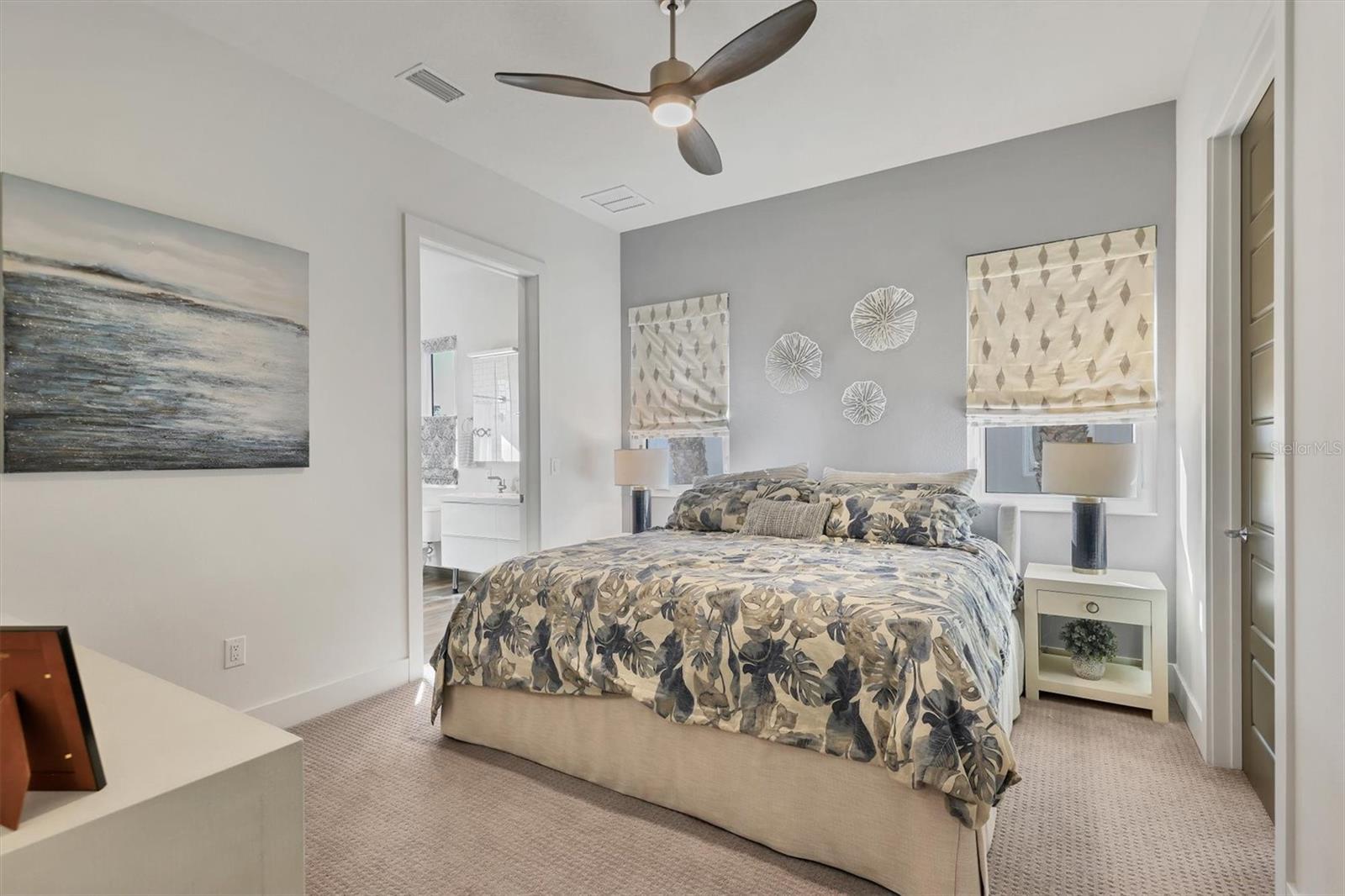 Image 22 of 39 For 2323 Pine Terrace