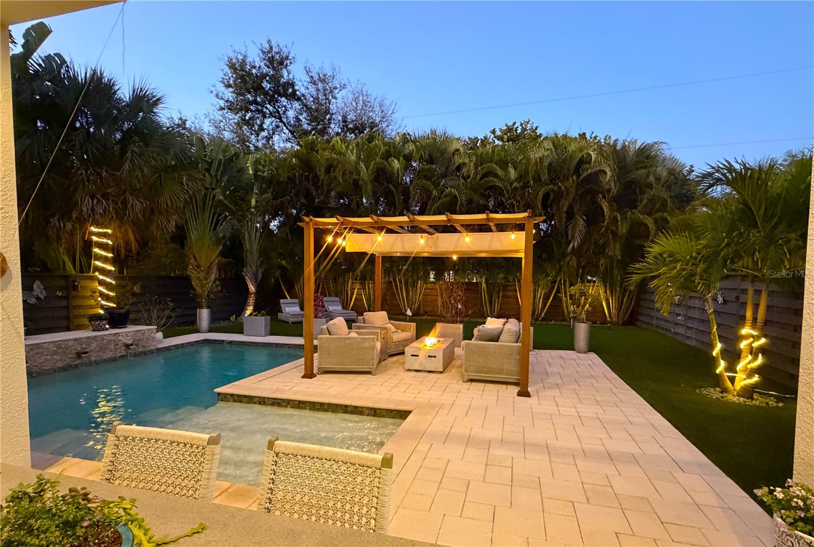 Image 35 of 39 For 2323 Pine Terrace