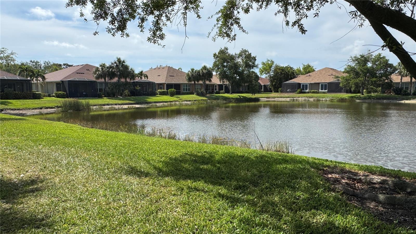 Image 13 of 16 For 7338 Skybird Road 413