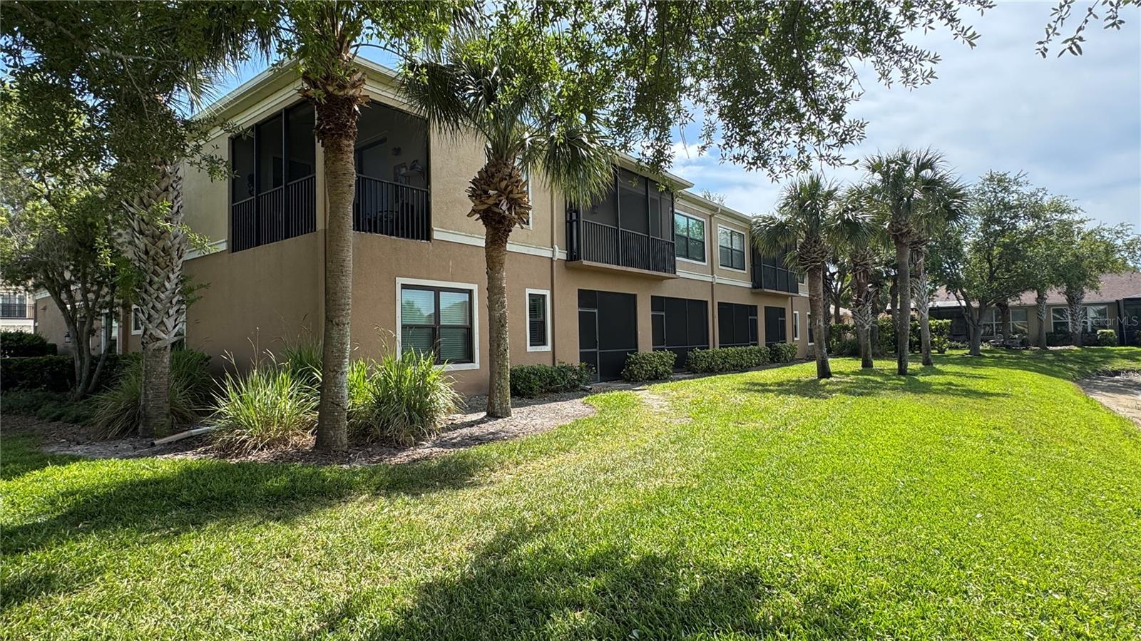 Image 4 of 16 For 7338 Skybird Road 413