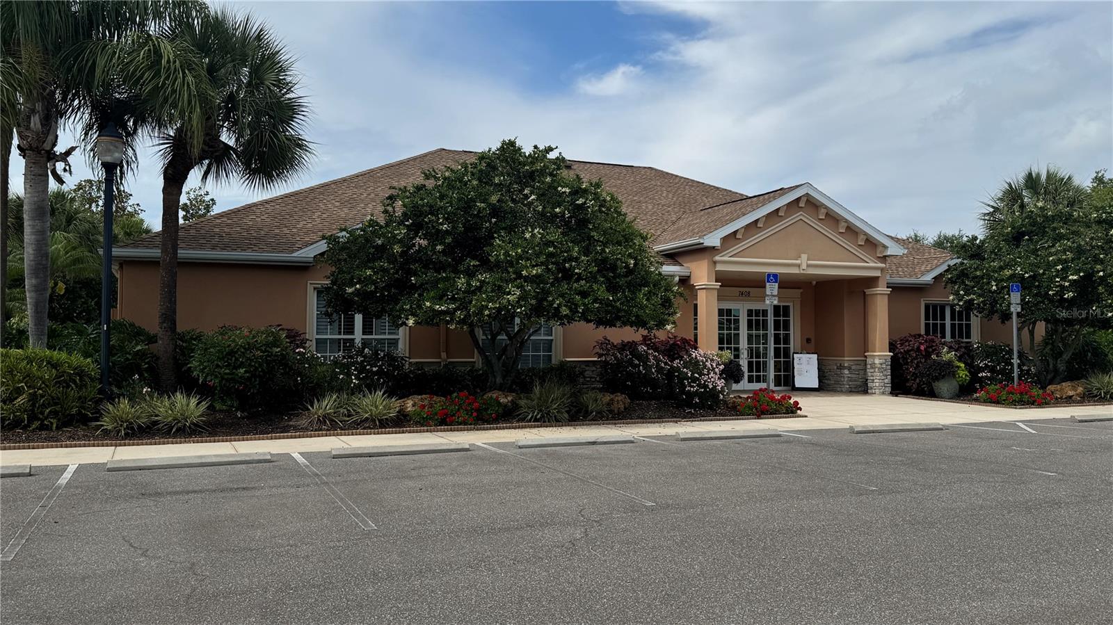 Image 8 of 16 For 7338 Skybird Road 413