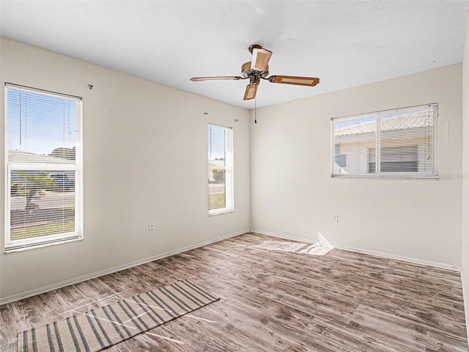 Image 9 of 12 For 3807 Chinaberry Road