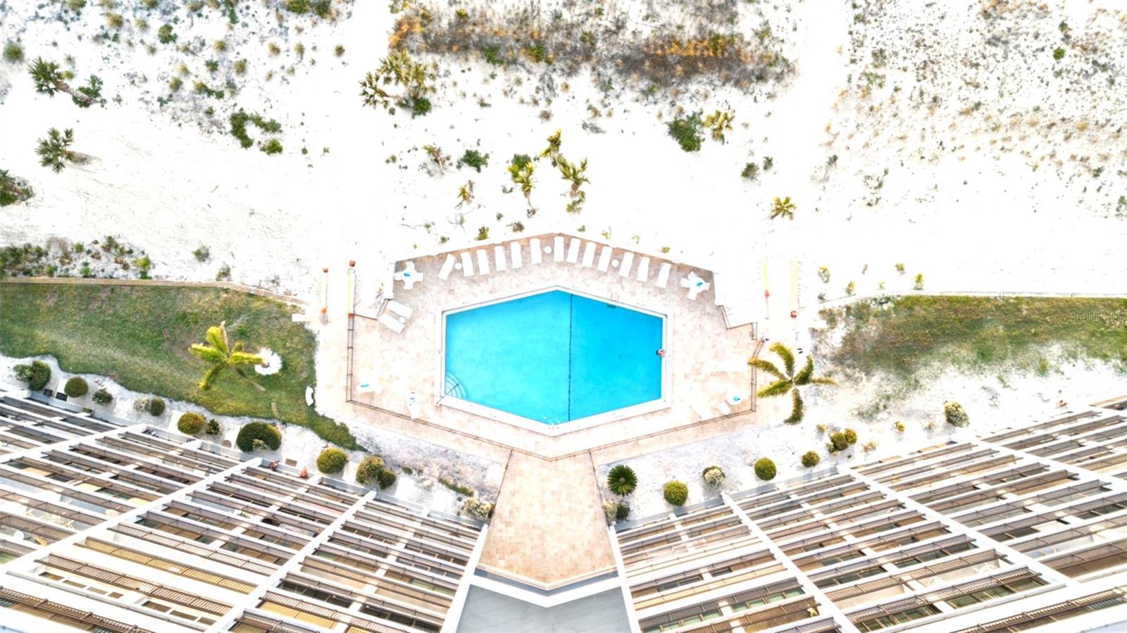 Image 30 of 38 For 237 Hourglass Way V6