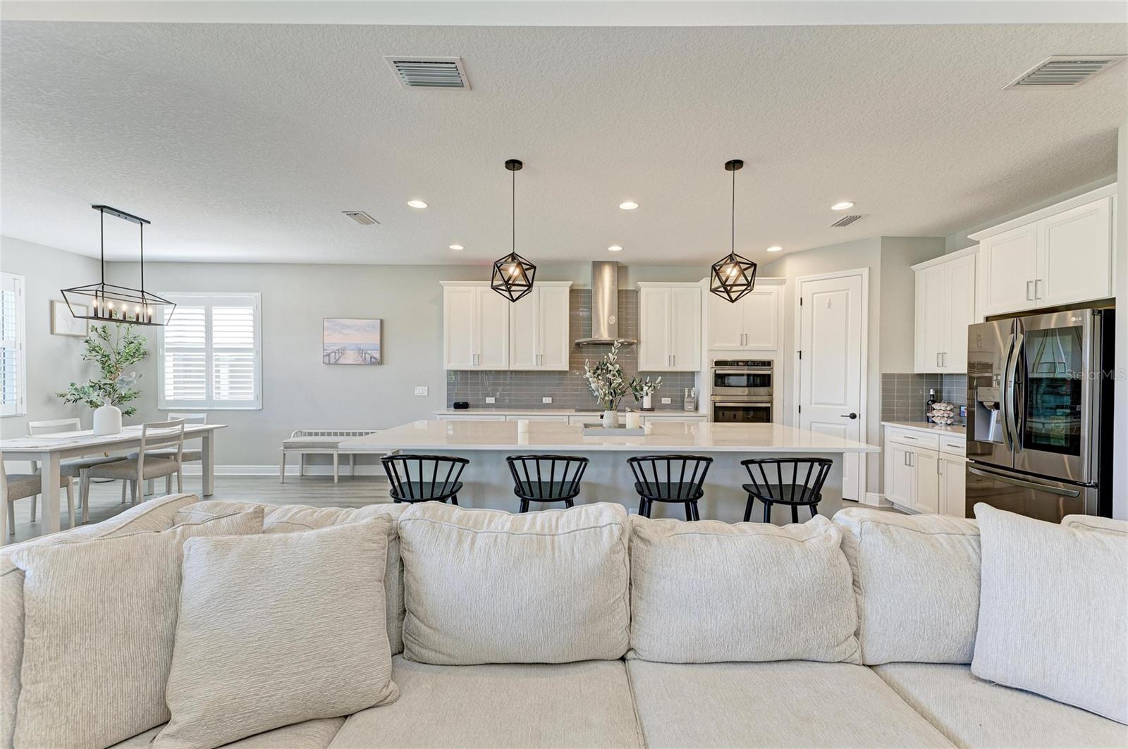 Image 19 of 57 For 923 Whimbrel Run