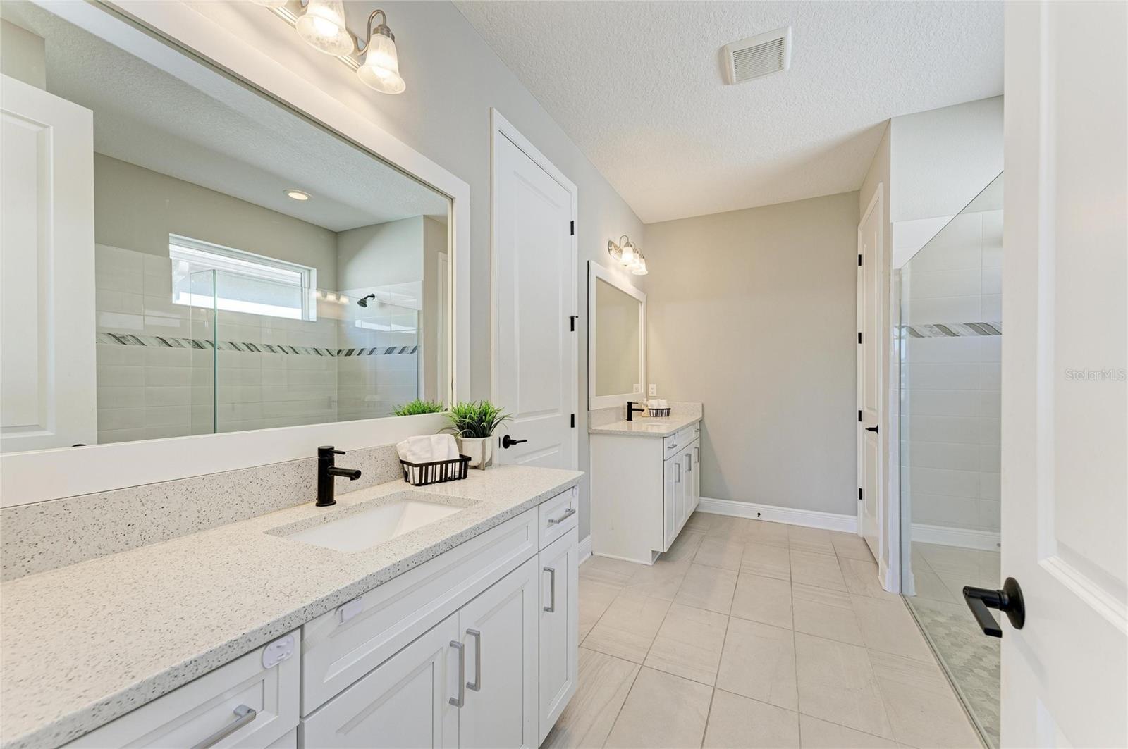 Image 36 of 57 For 923 Whimbrel Run