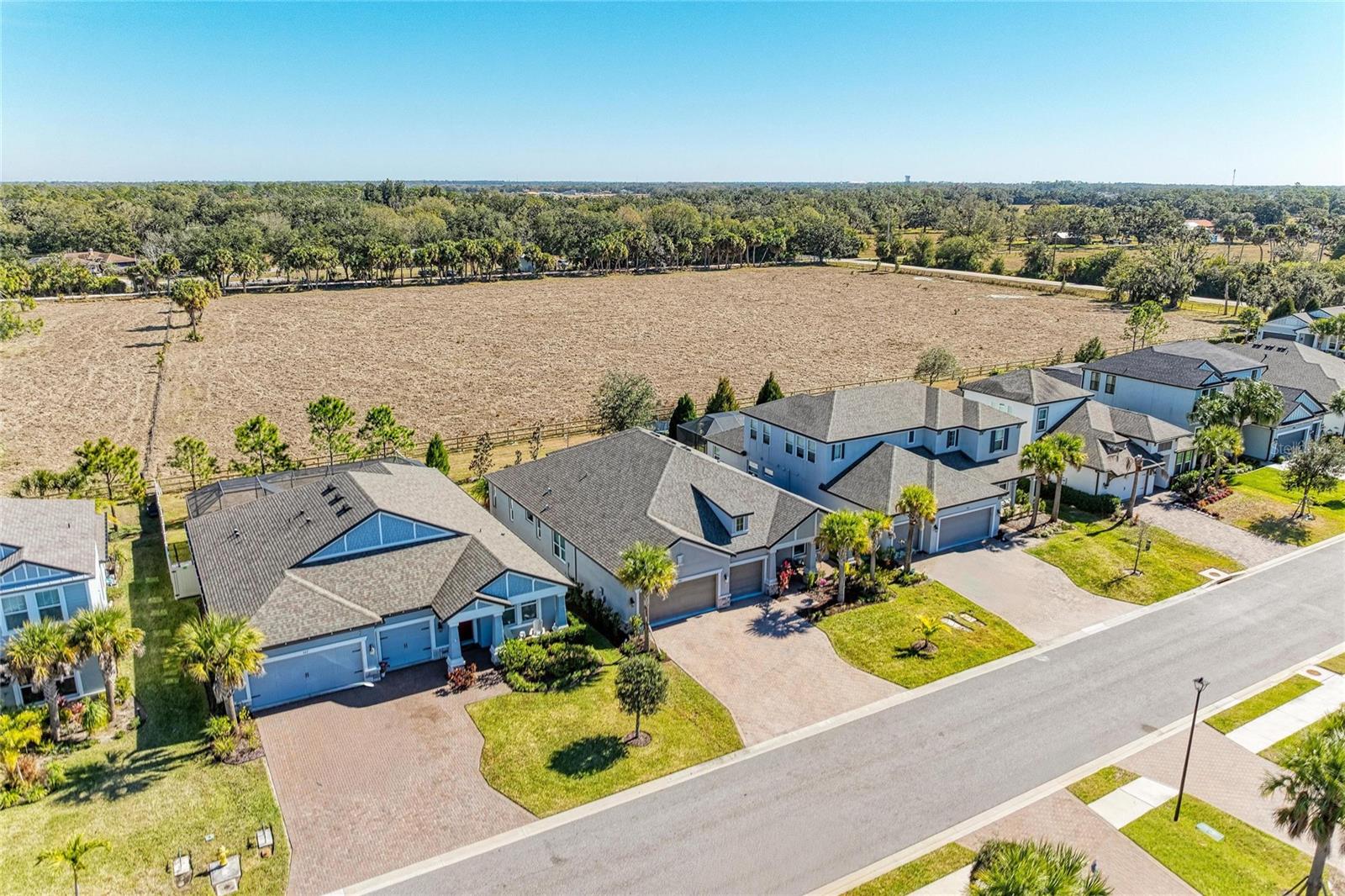 Image 6 of 57 For 923 Whimbrel Run