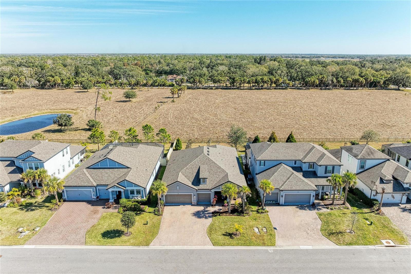 Image 7 of 57 For 923 Whimbrel Run
