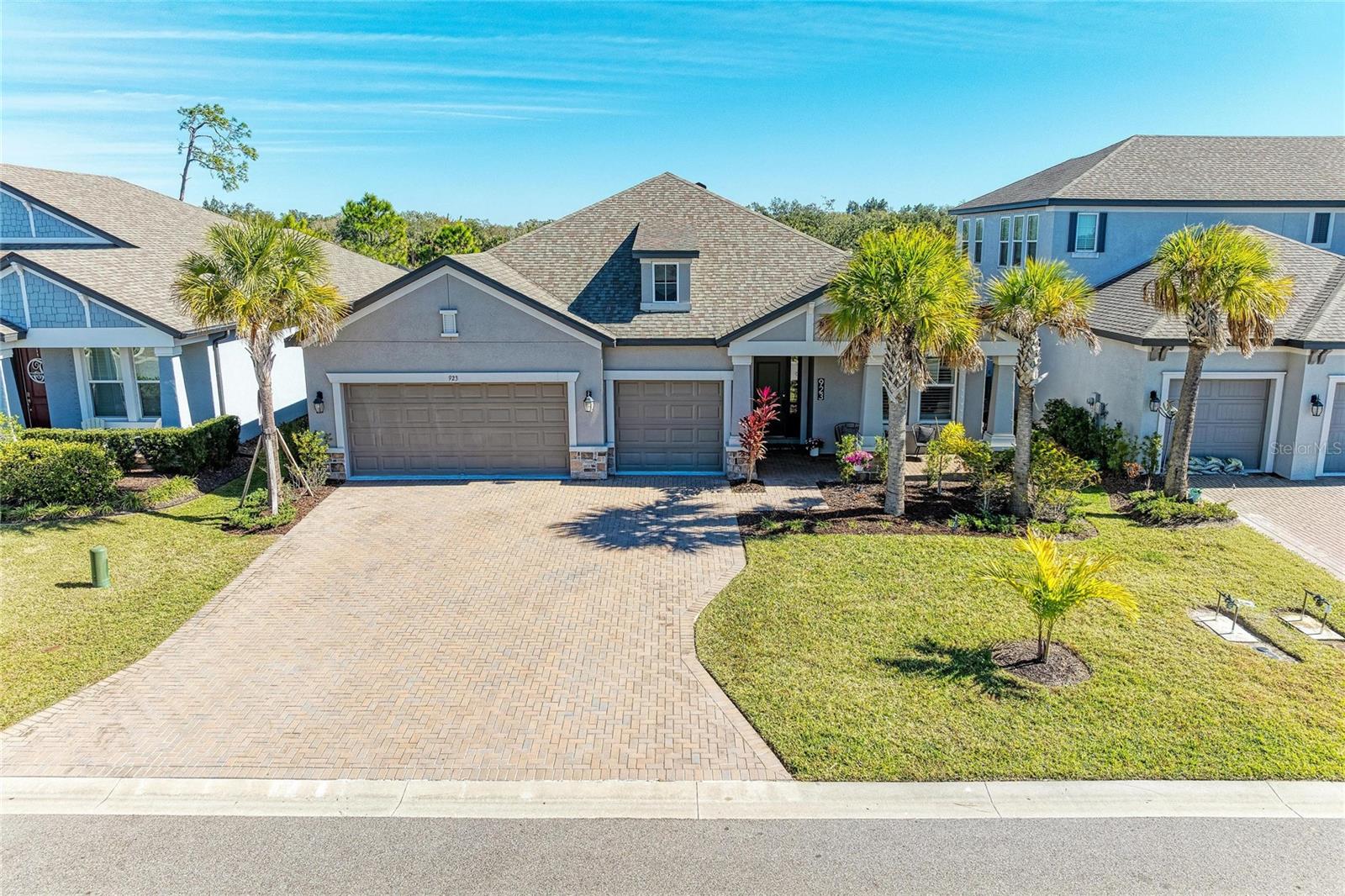Image 9 of 57 For 923 Whimbrel Run