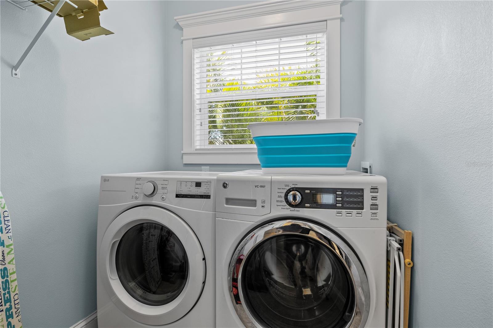 Image 37 of 58 For 6908 Holmes Boulevard