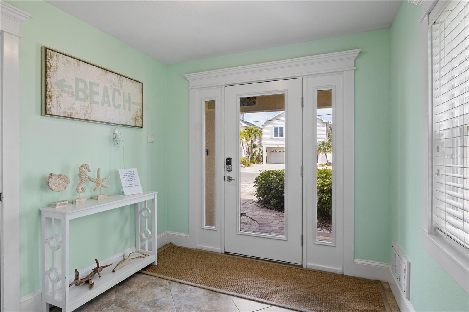 Image 43 of 58 For 6908 Holmes Boulevard