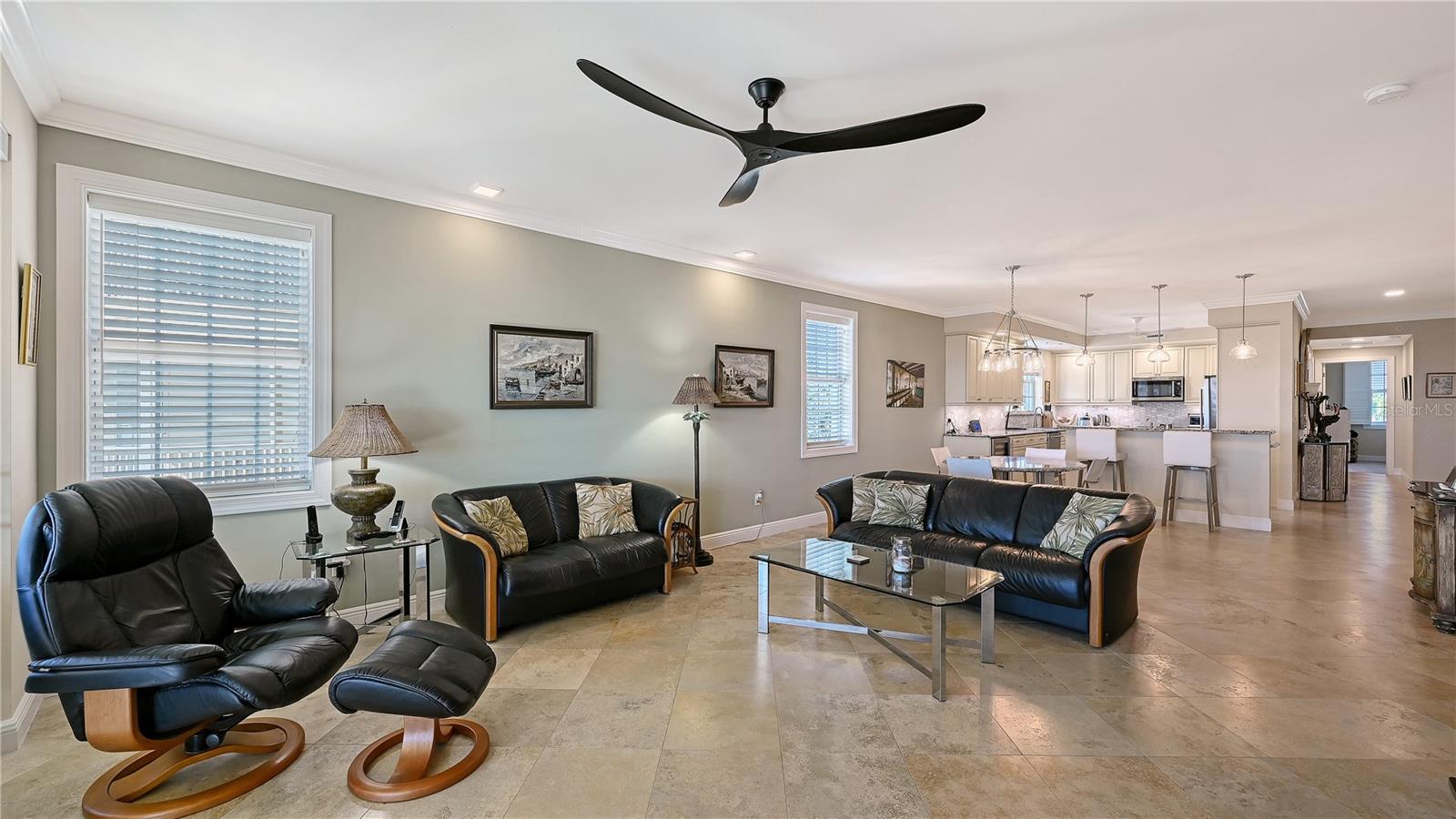 Image 10 of 50 For 260 Hidden Bay Drive 405