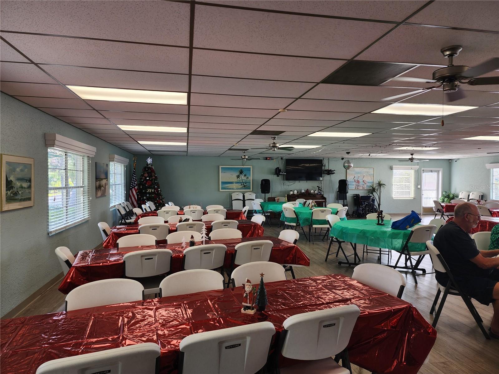 Image 18 of 18 For 3064 Lake Bayshore Drive 115