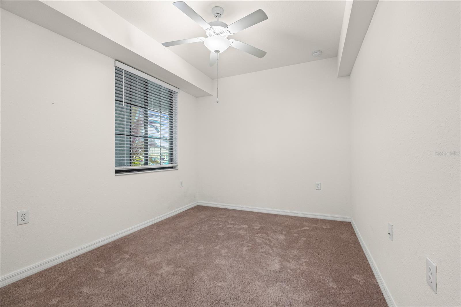 Image 25 of 78 For 17520 Gawthrop Drive 102