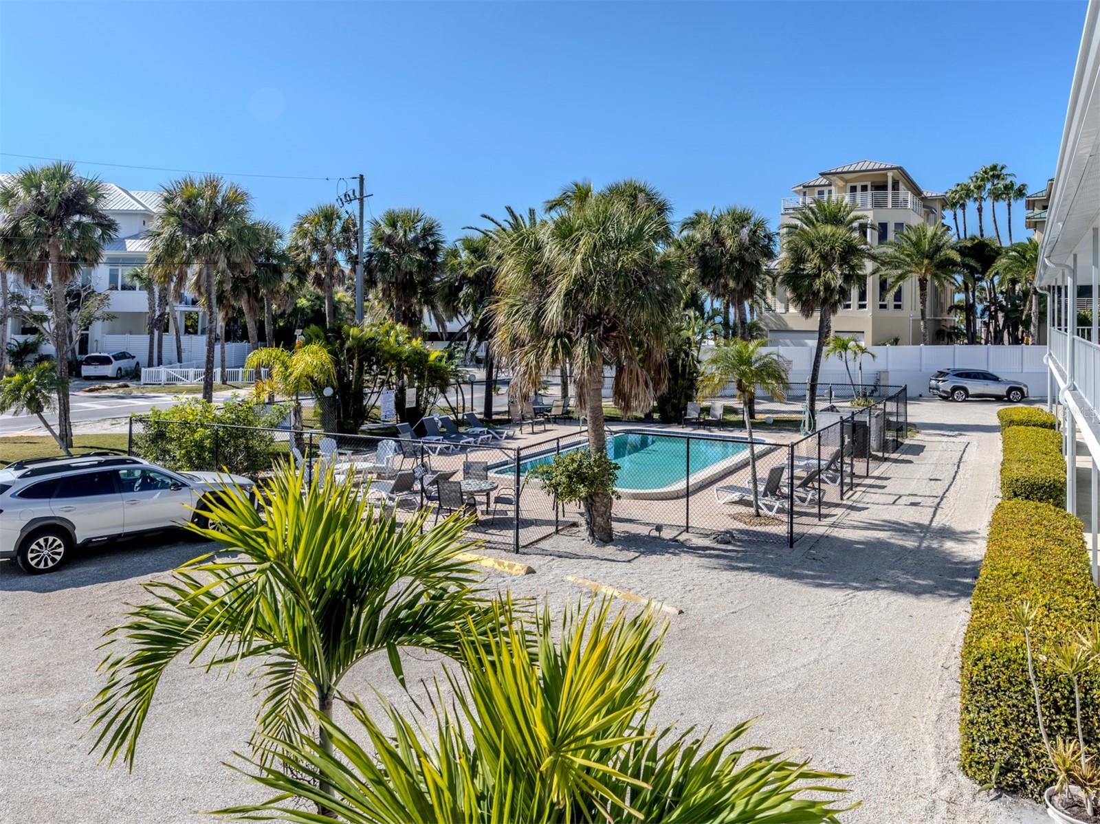 Image 24 of 79 For 73 Avenida Messina  6