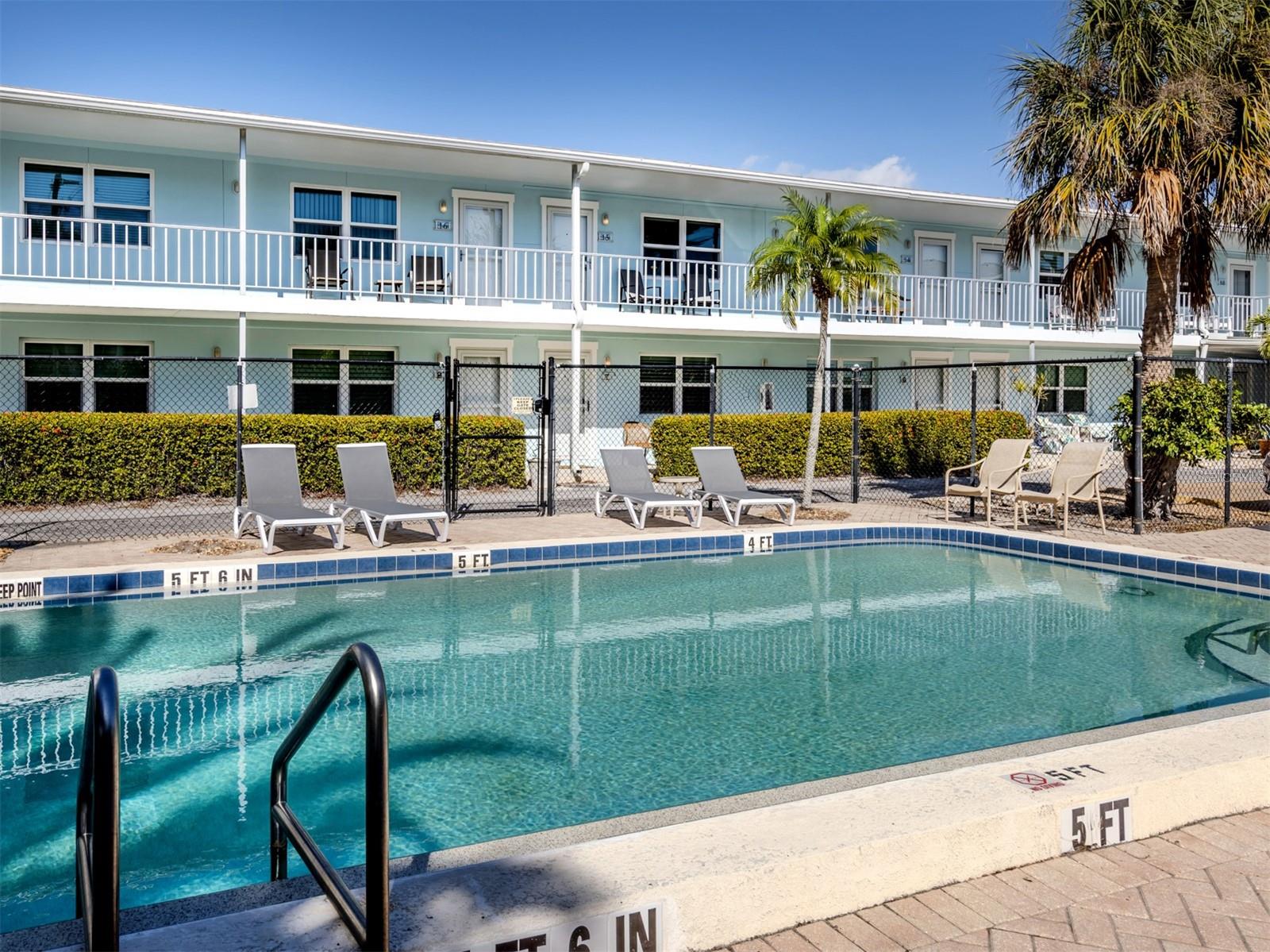 Image 25 of 79 For 73 Avenida Messina  6