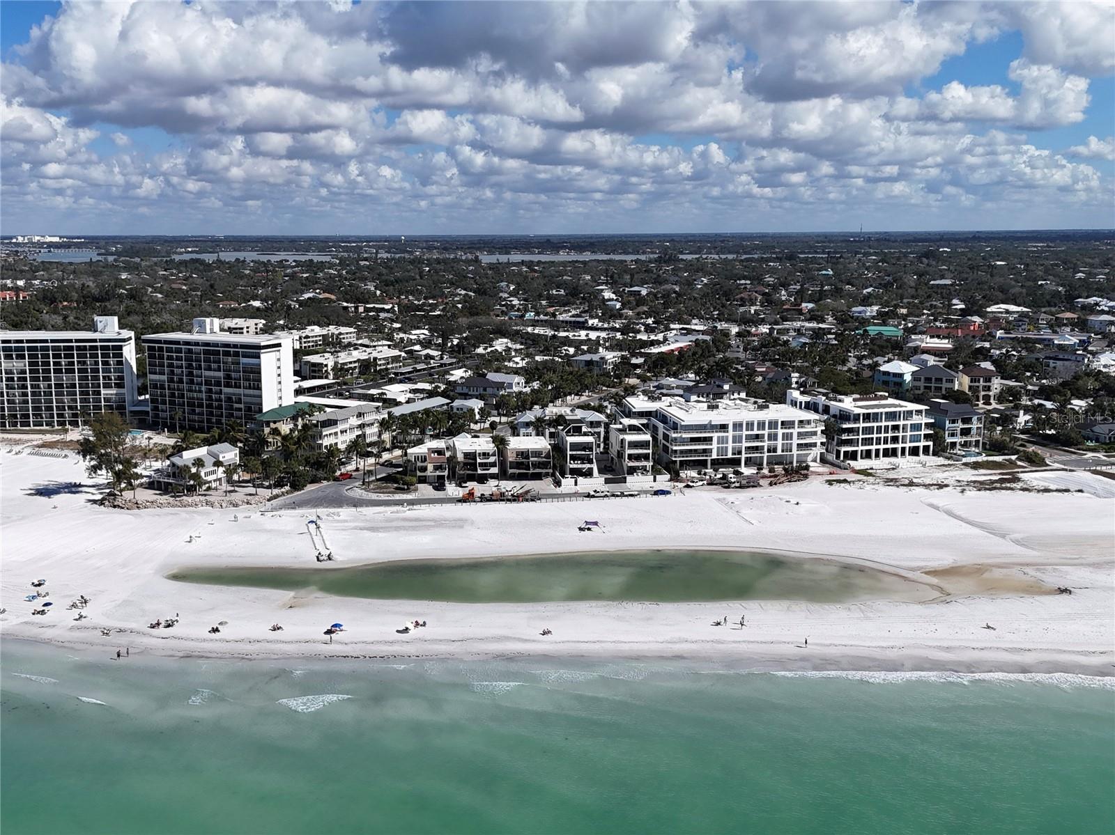 Image 39 of 79 For 73 Avenida Messina  6