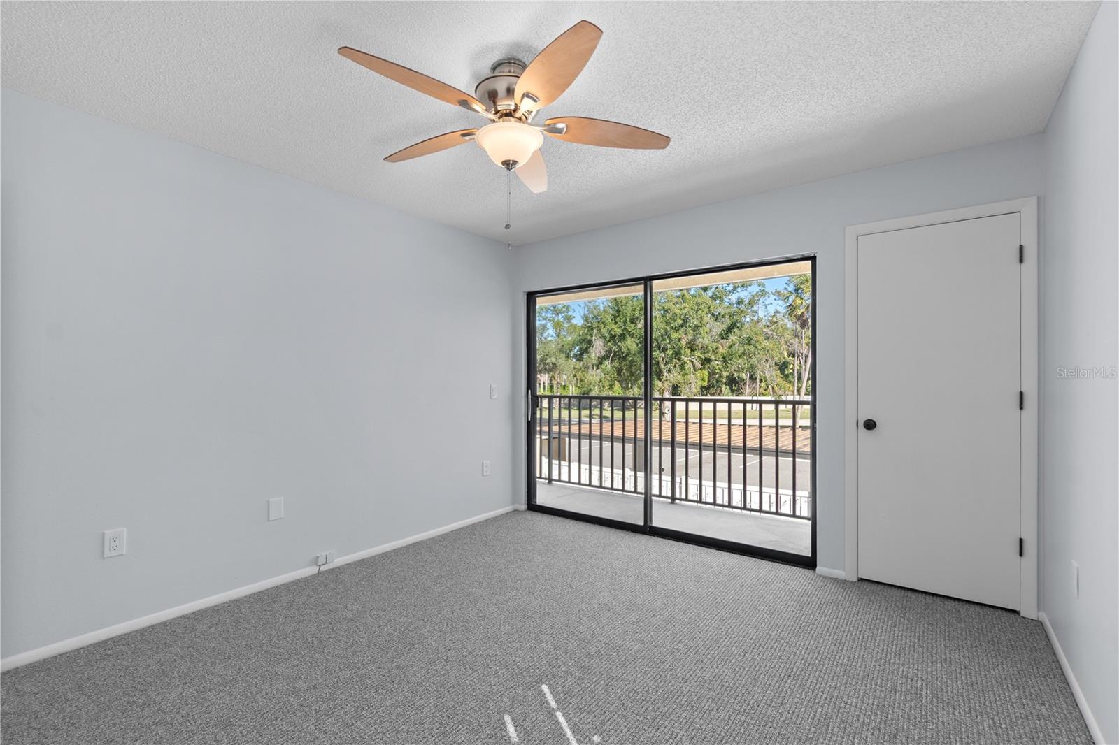 Image 29 of 66 For 6110 Country Club Way 204