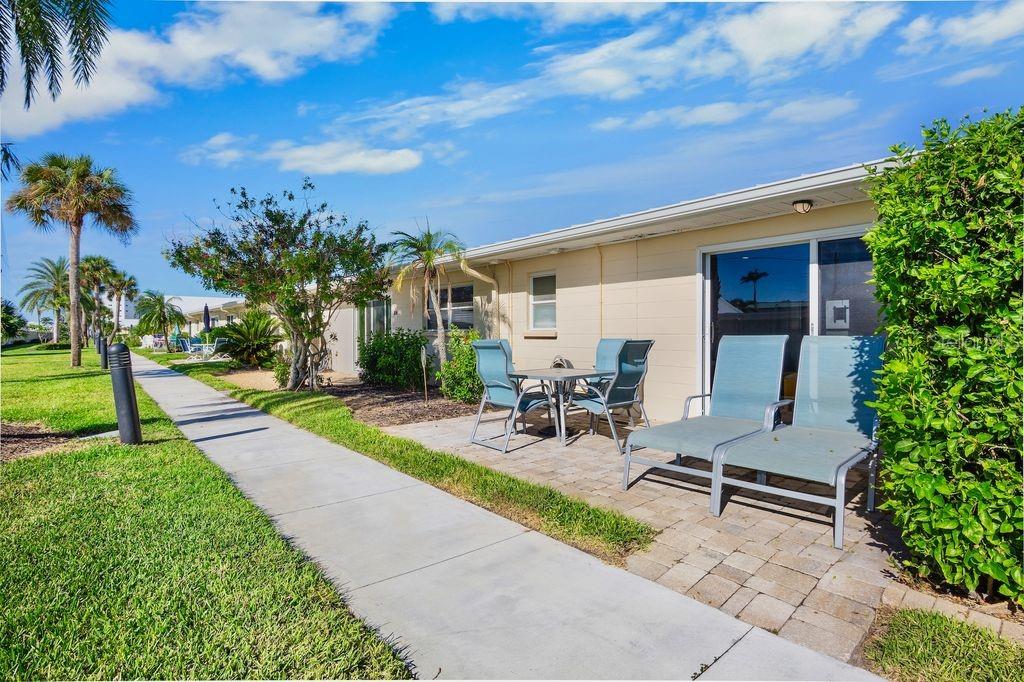 Image 2 of 18 For 5830 Midnight Pass Road 107