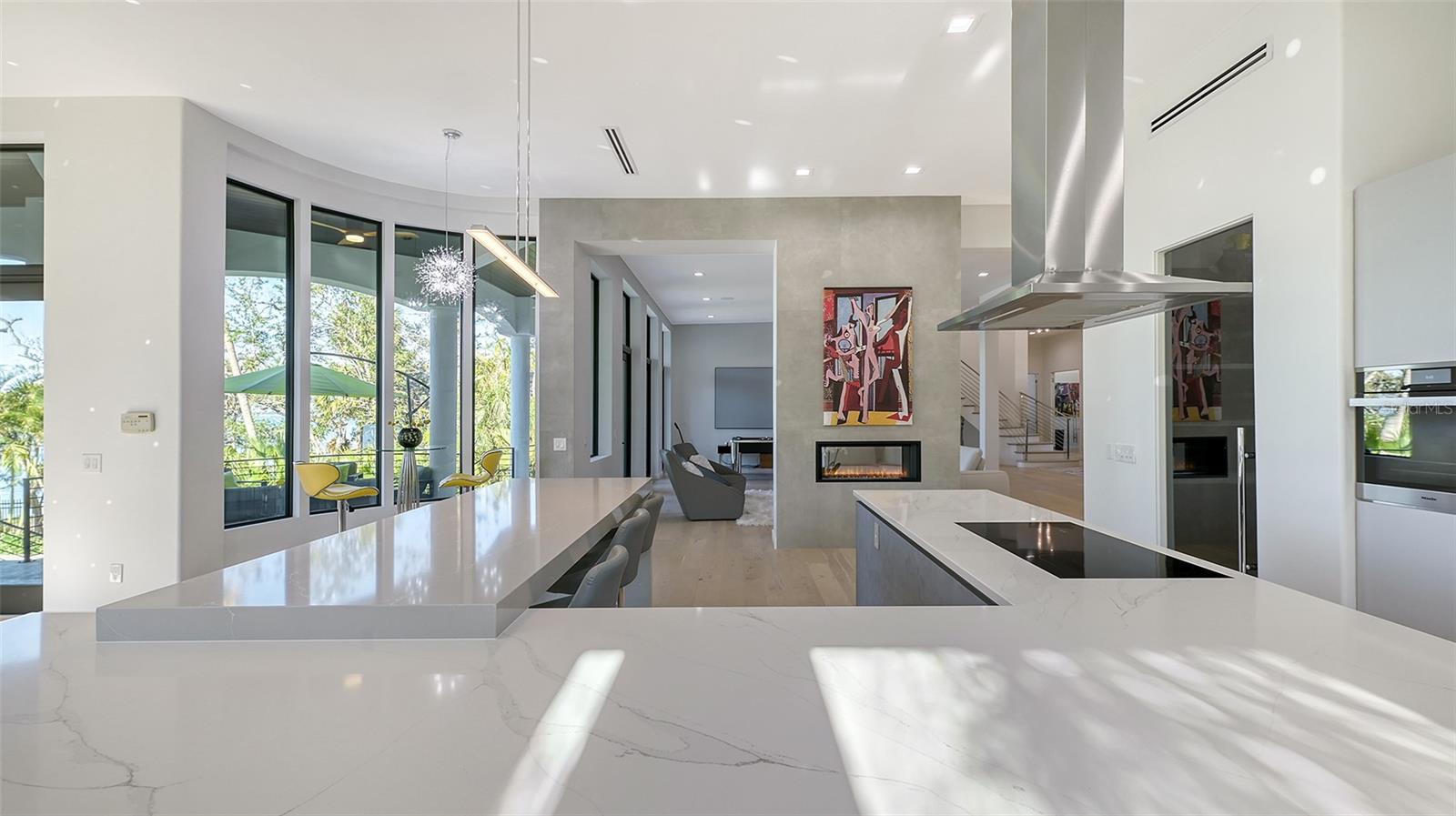 Image 20 of 84 For 1540 Hillview Drive