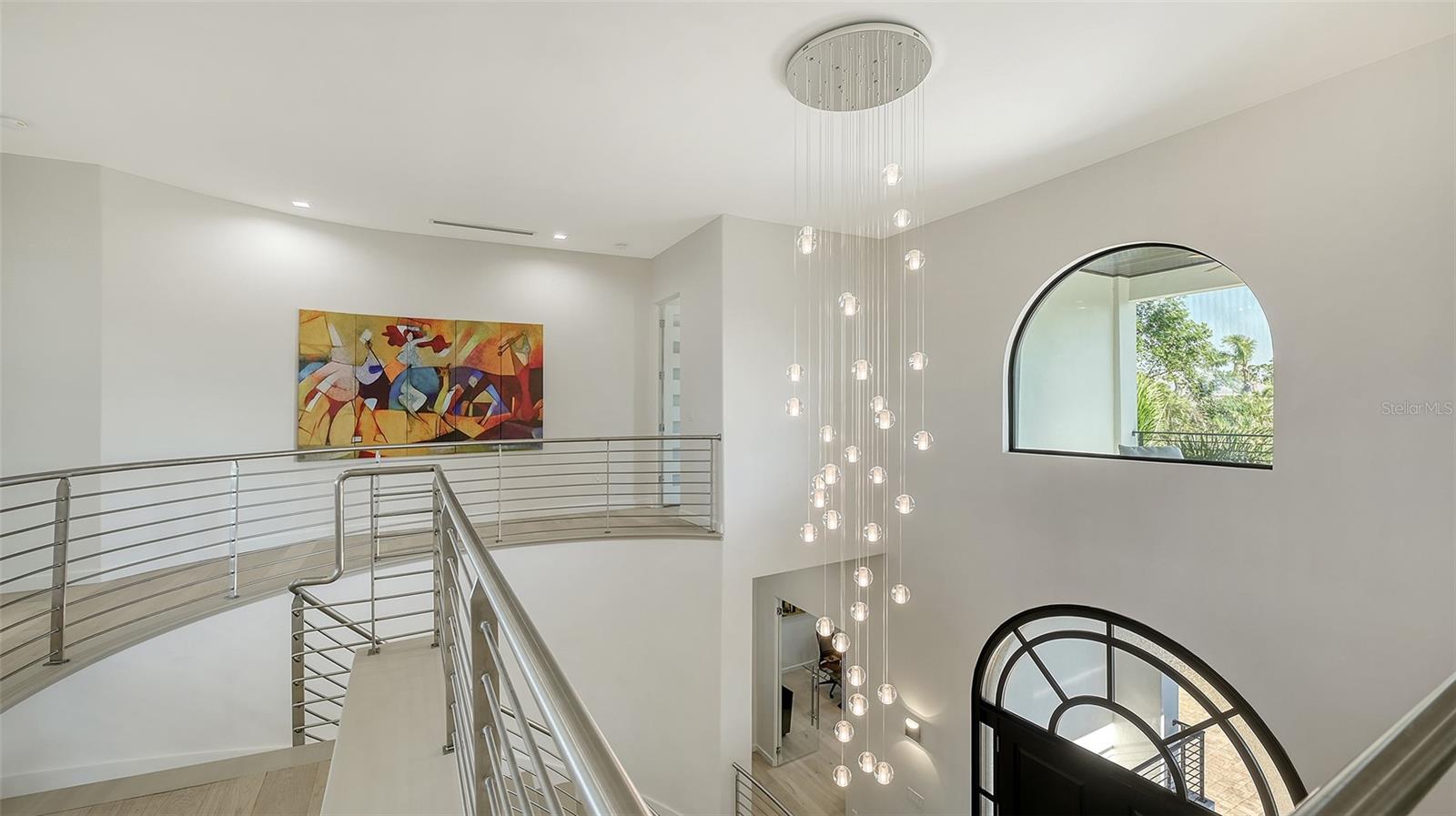 Image 28 of 84 For 1540 Hillview Drive