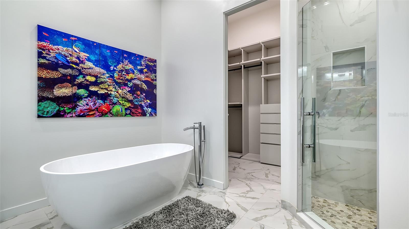 Image 38 of 84 For 1540 Hillview Drive