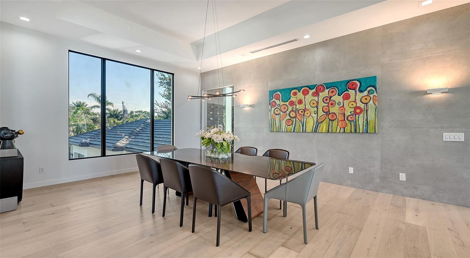 Image 8 of 84 For 1540 Hillview Drive