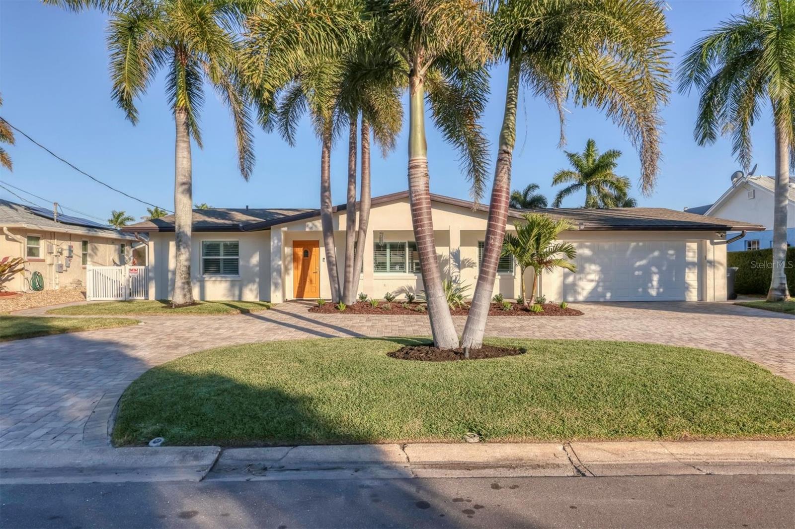 Image 5 of 35 For 4111 Plumosa Terrace