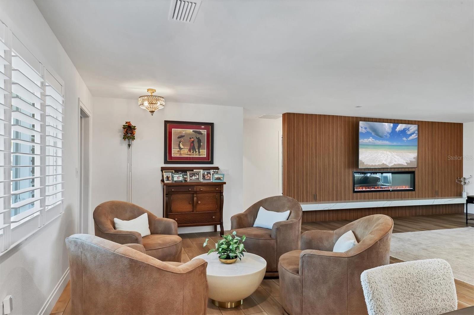 Image 7 of 35 For 4111 Plumosa Terrace