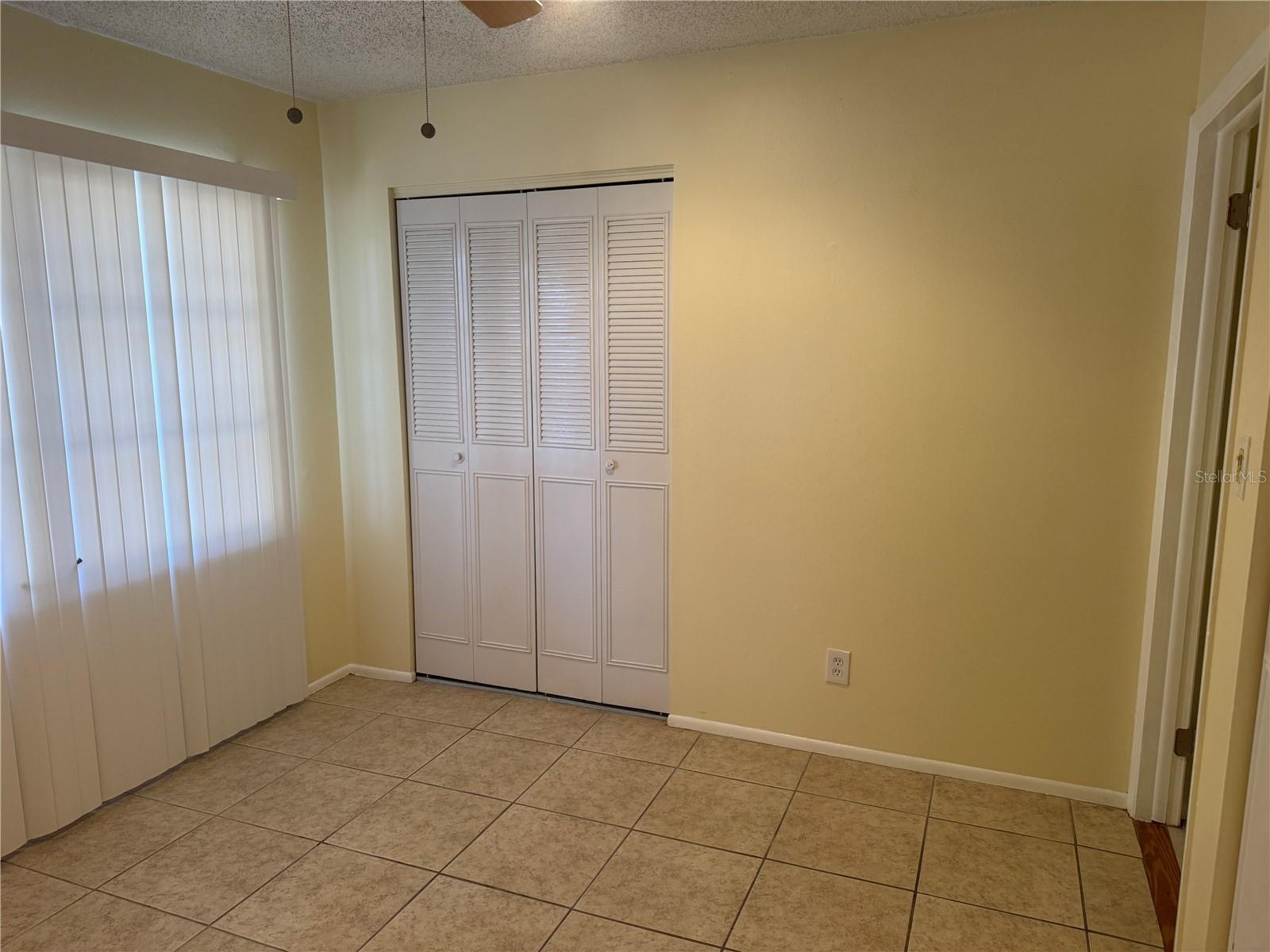 Image 16 of 17 For 231 Amherst Avenue