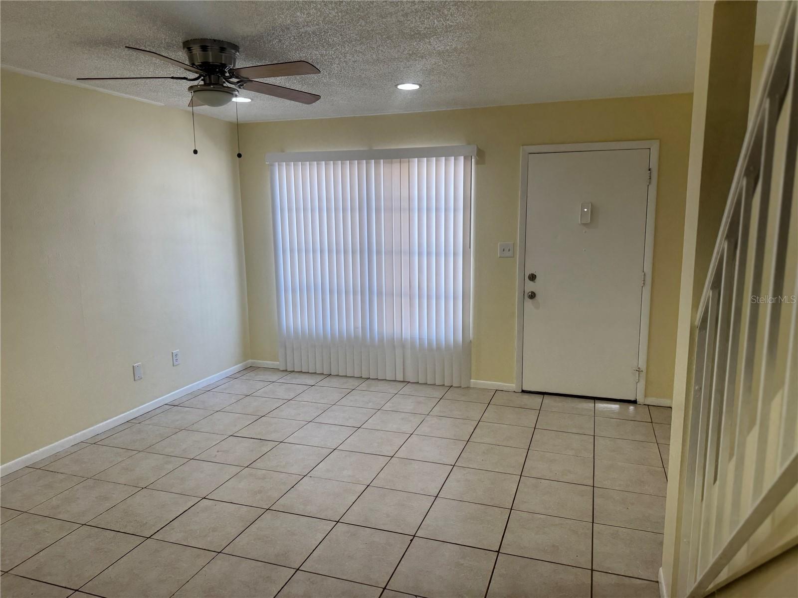 Image 3 of 17 For 231 Amherst Avenue