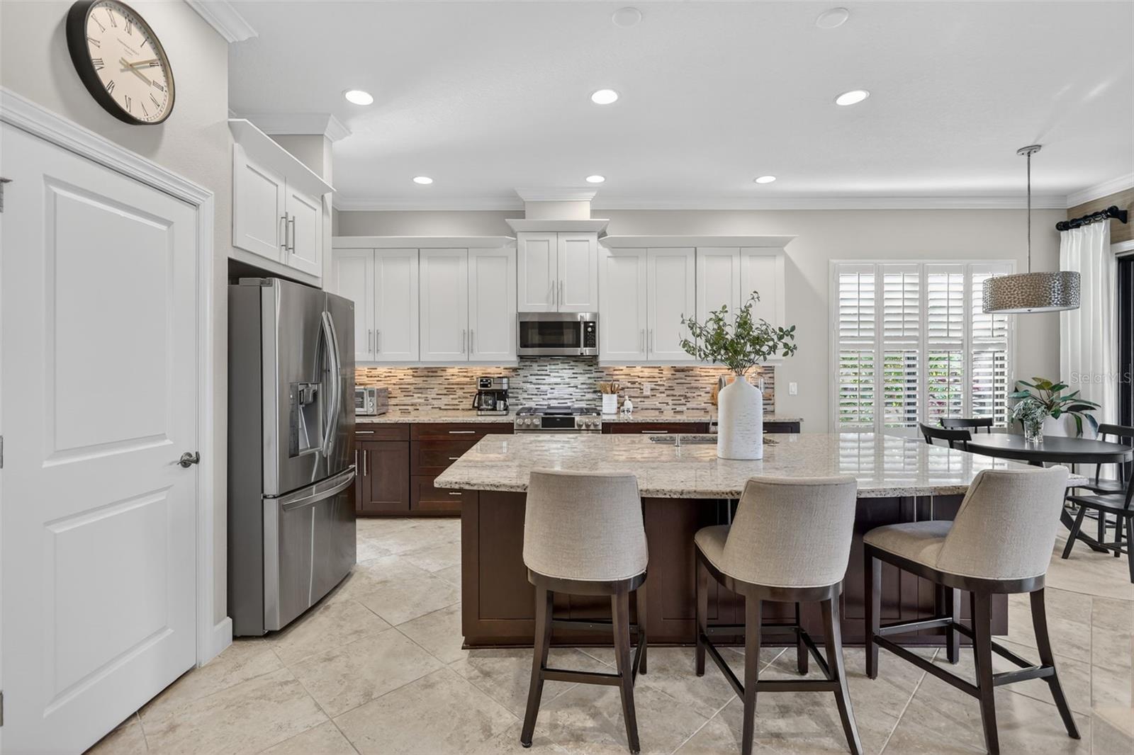 Image 11 of 77 For 12750 Del Corso Loop