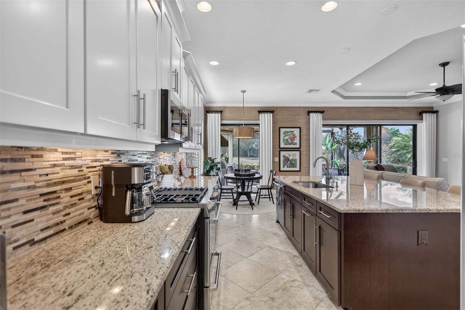 Image 12 of 77 For 12750 Del Corso Loop