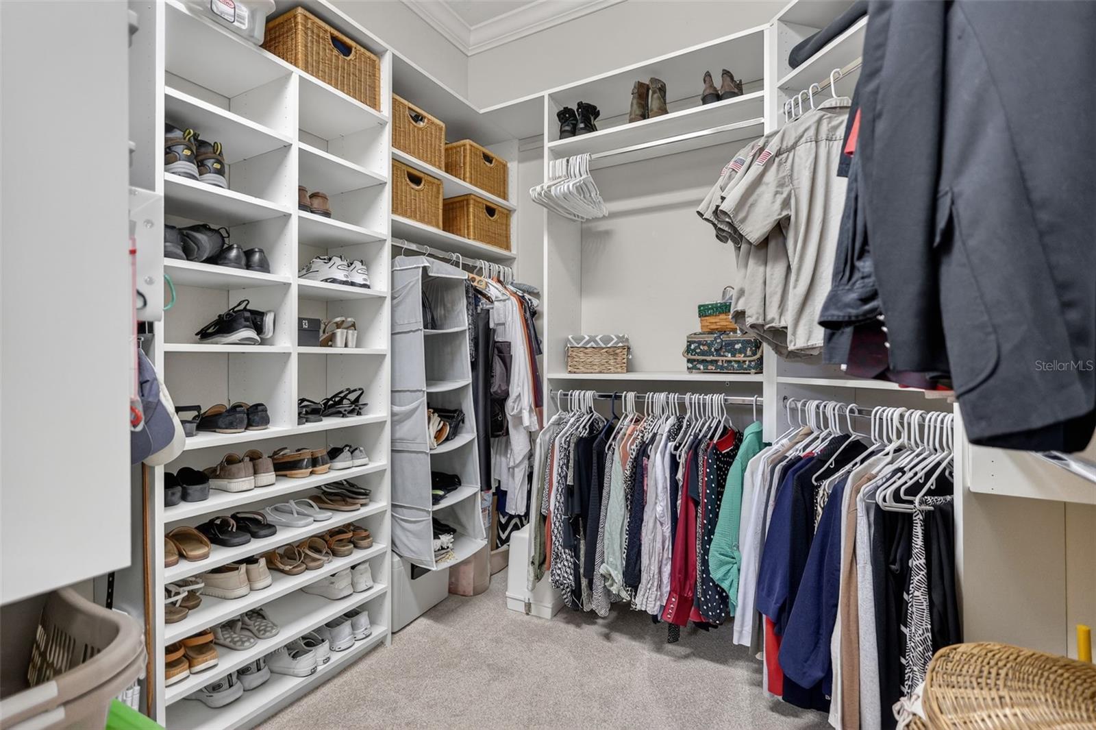 Image 29 of 77 For 12750 Del Corso Loop