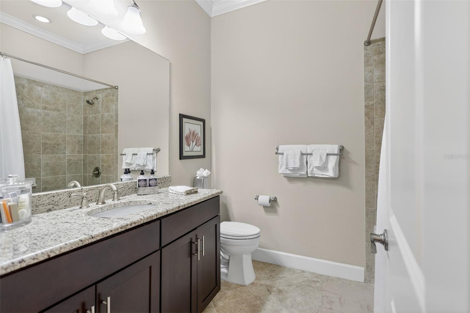 Image 32 of 77 For 12750 Del Corso Loop