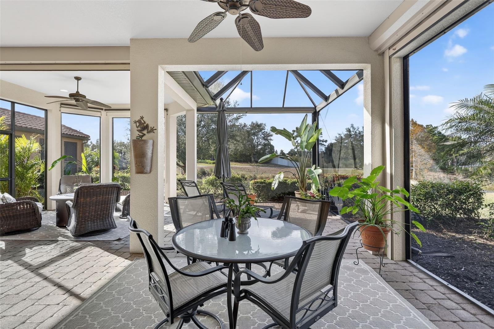 Image 37 of 77 For 12750 Del Corso Loop