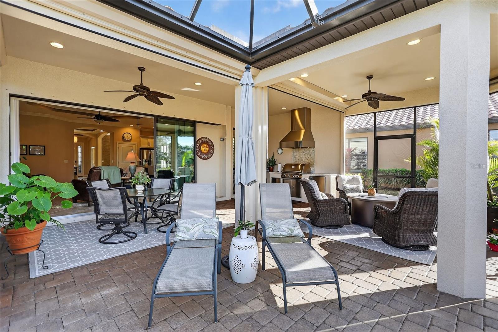 Image 40 of 77 For 12750 Del Corso Loop