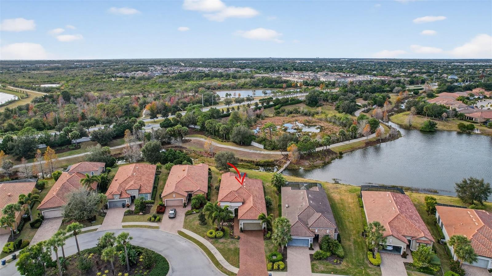 Image 43 of 77 For 12750 Del Corso Loop