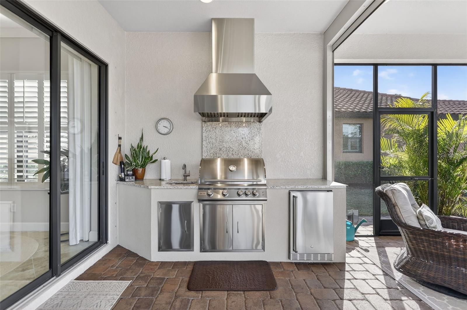 Image 5 of 77 For 12750 Del Corso Loop