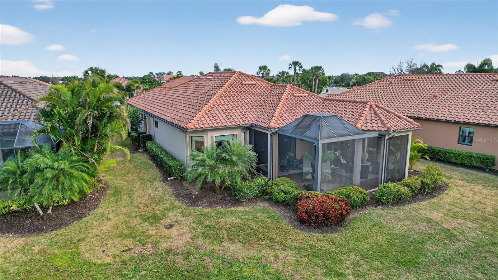 Image 51 of 77 For 12750 Del Corso Loop