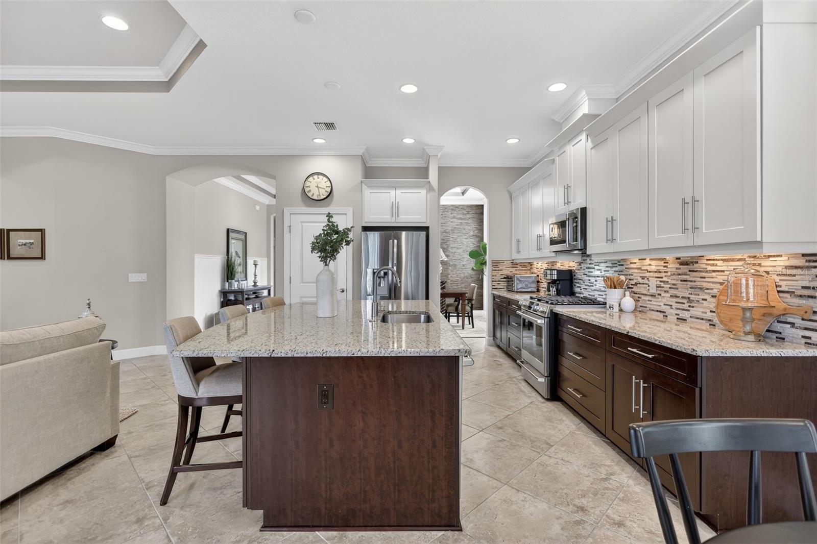 Image 8 of 77 For 12750 Del Corso Loop