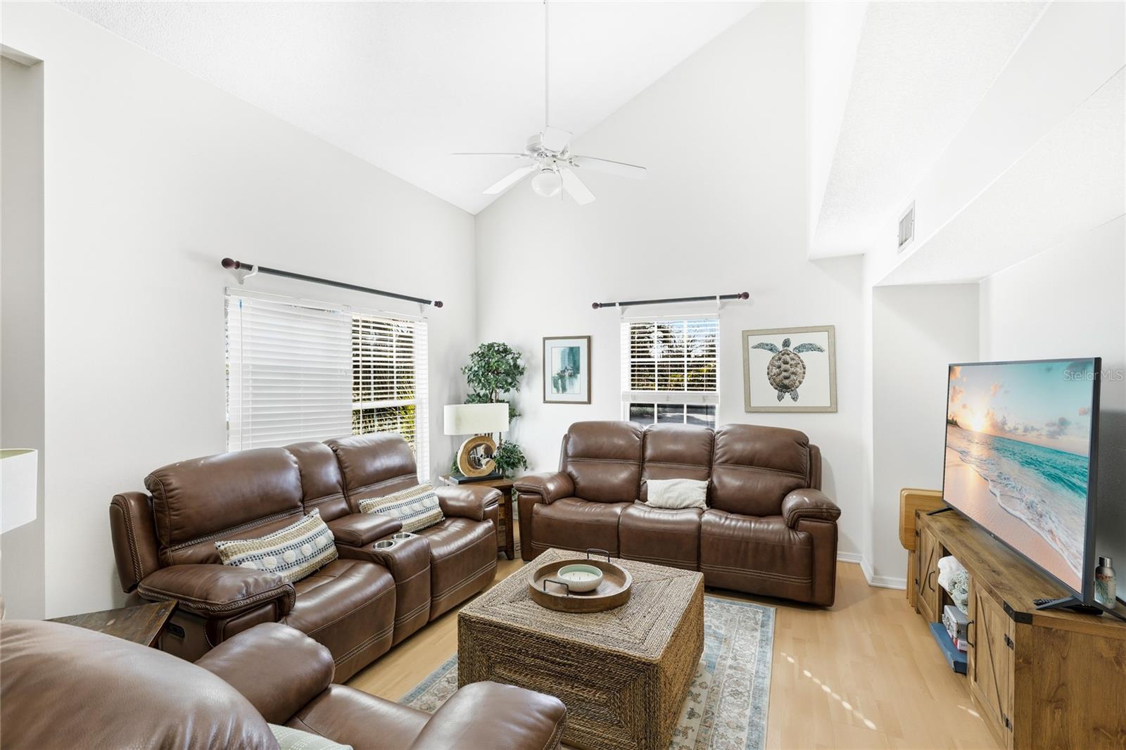 Image 3 of 45 For 212 85th St  