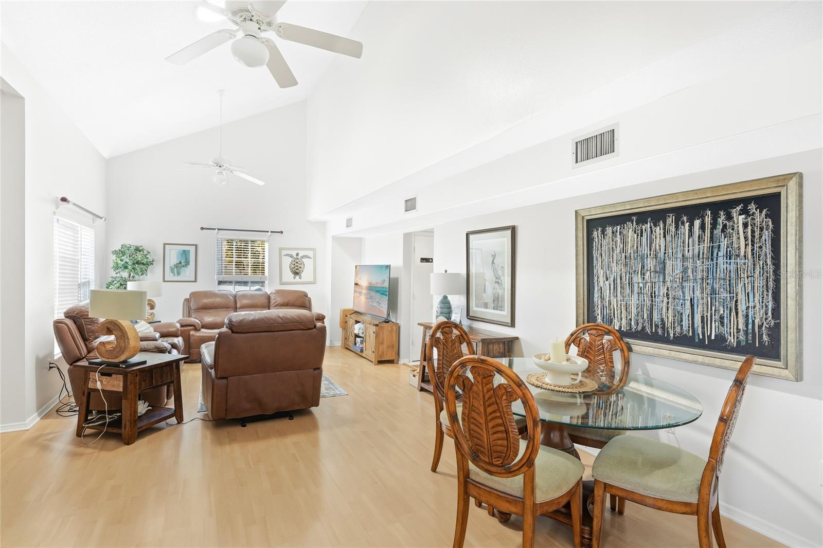 Image 5 of 45 For 212 85th St  